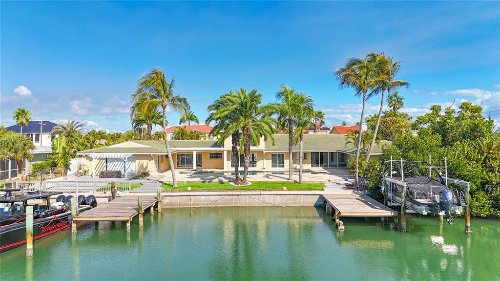 482 HERMOSITA DRIVE, ST PETE BEACH, FL 33706