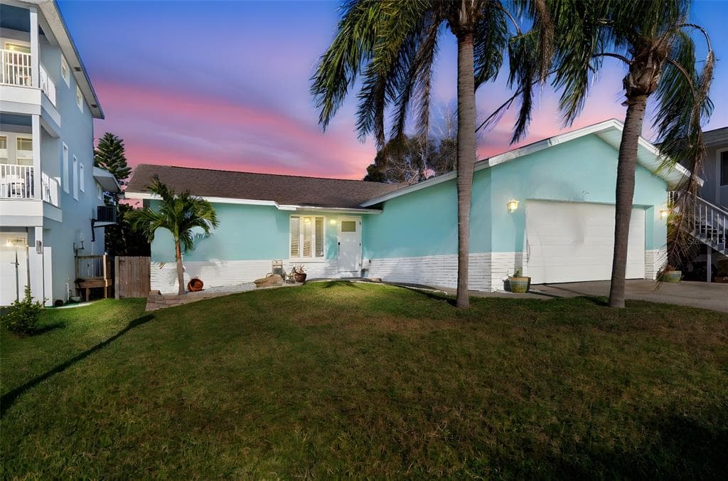 216 176TH AVENUE E, REDINGTON SHORES, FL 33708 — zdjęcie 2