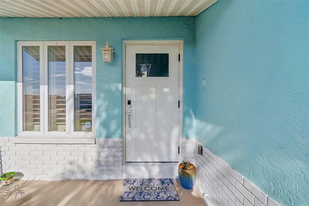 216 176TH AVENUE E, REDINGTON SHORES, FL 33708 — zdjęcie 4