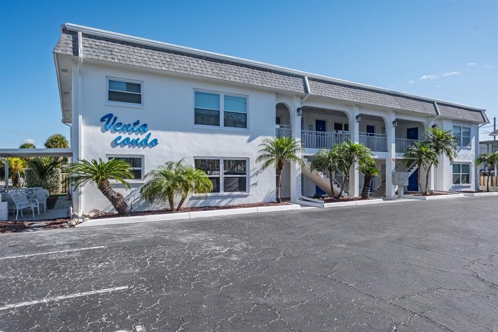 7151 SUNSET WAY # 10, ST PETE BEACH, FL 33706