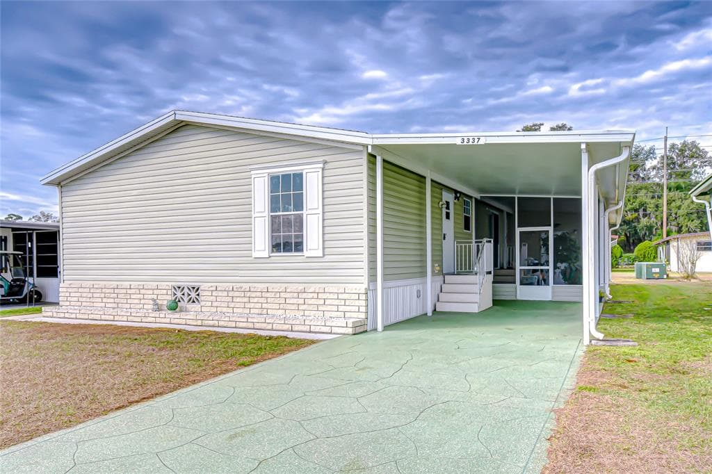 3337 DAWNS DELL, ZEPHYRHILLS, FL 33541