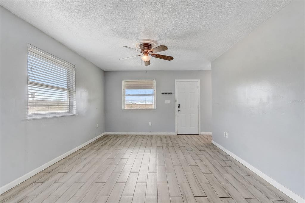 2590 E STATE ROAD 46, SANFORD, FL 32771 — zdjęcie 4