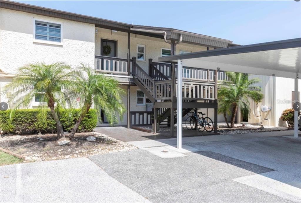 4609 MARINE PARKWAY # 102, NEW PORT RICHEY, FL 34652