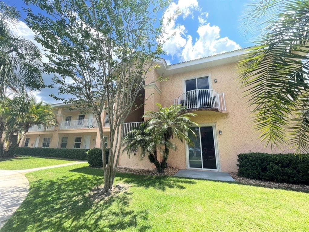 6801 DALI AVENUE # 206, LAND O LAKES, FL 34637