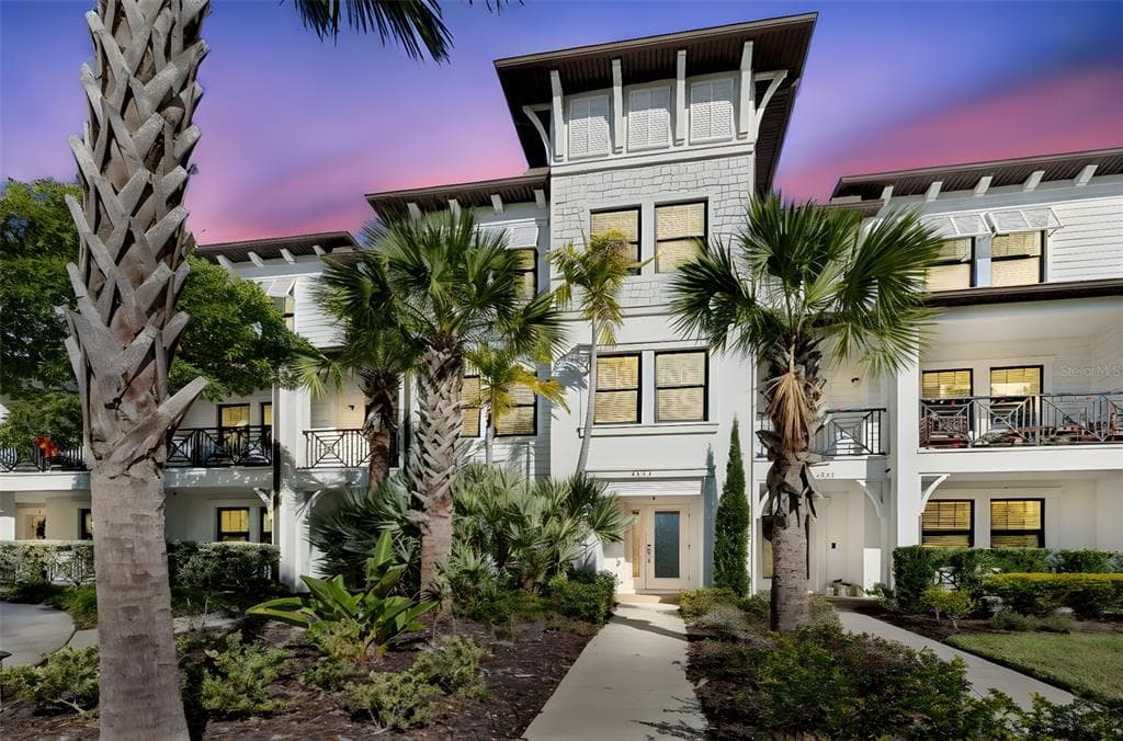 4921 W PAUL AVENUE # 4, TAMPA, FL 33611
