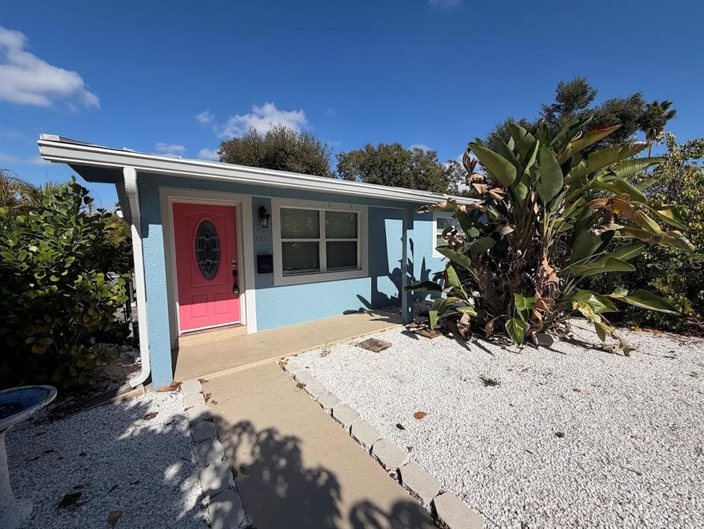 5721 10TH AVENUE N, ST PETERSBURG, FL 33710 — zdjęcie 2