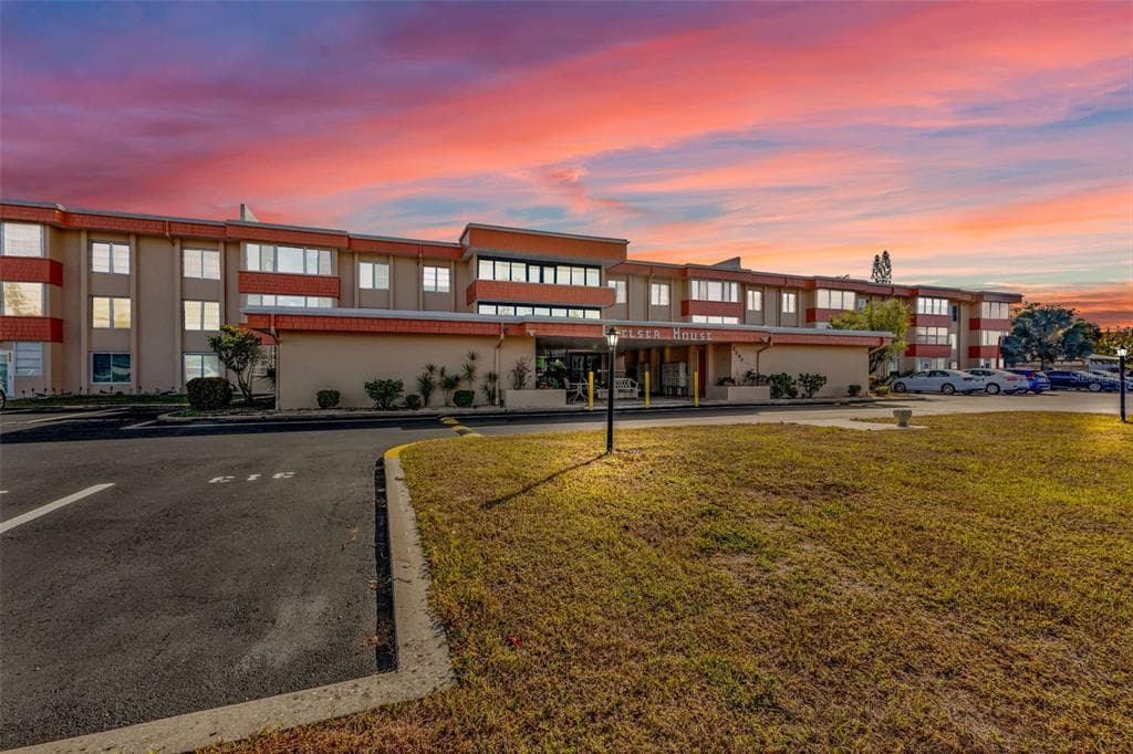 2290 AARON STREET # 109, PORT CHARLOTTE, FL 33952 — zdjęcie 2