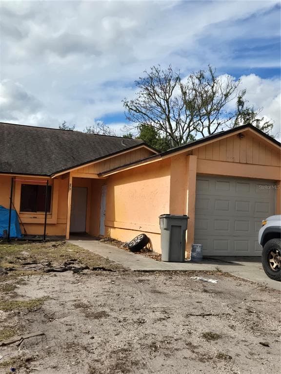 572 MAINELINE BOULEVARD, APOPKA, FL 32712
