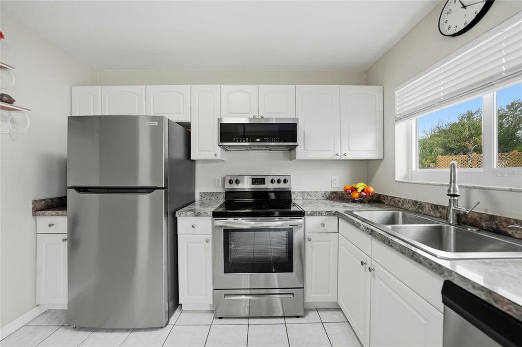 18970 MCGRATH CIRCLE, PORT CHARLOTTE, FL 33948 — zdjęcie 3