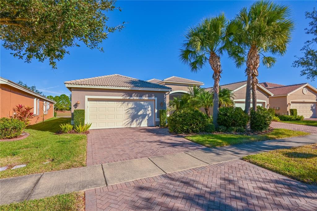 15644 AURORA LAKE CIRCLE, WIMAUMA, FL 33598 — zdjęcie 4