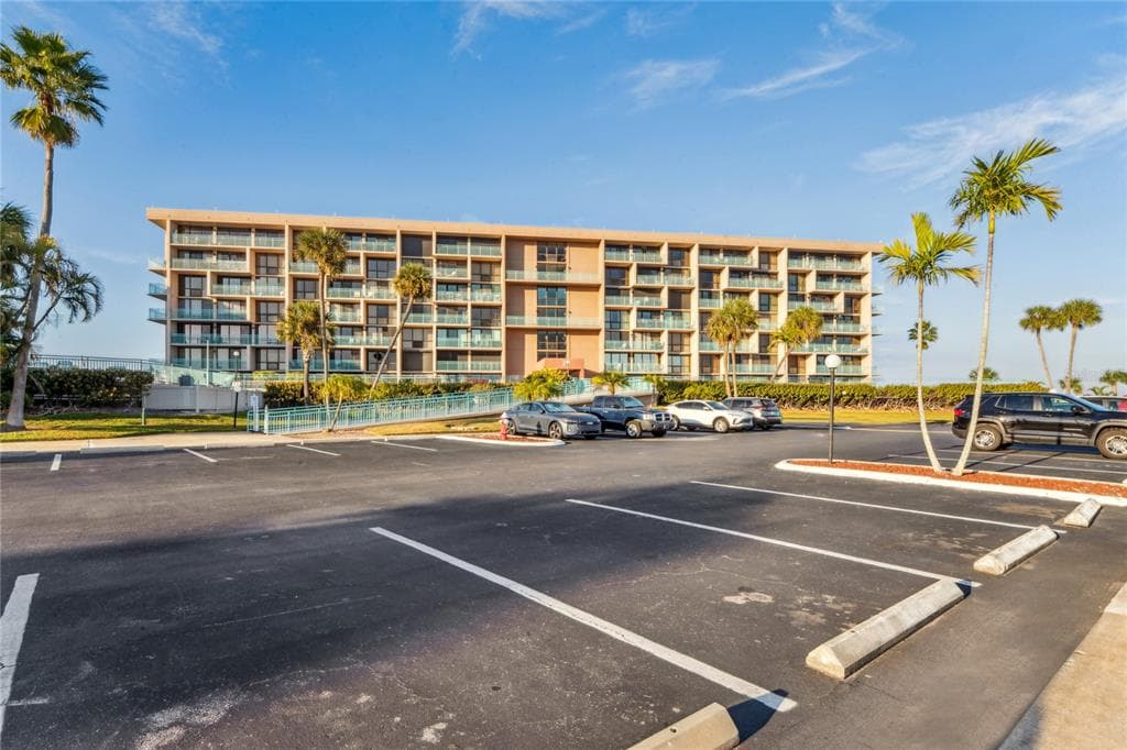 1 KEY CAPRI # 312E, TREASURE ISLAND, FL 33706 — zdjęcie 2
