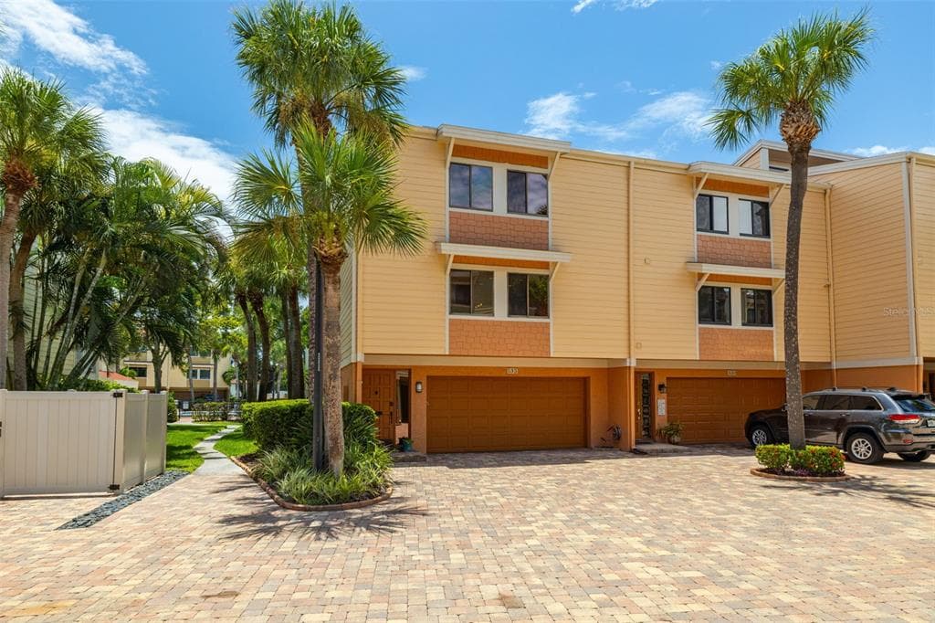 533 SANDY HOOK ROAD, TREASURE ISLAND, FL 33706 — zdjęcie 3