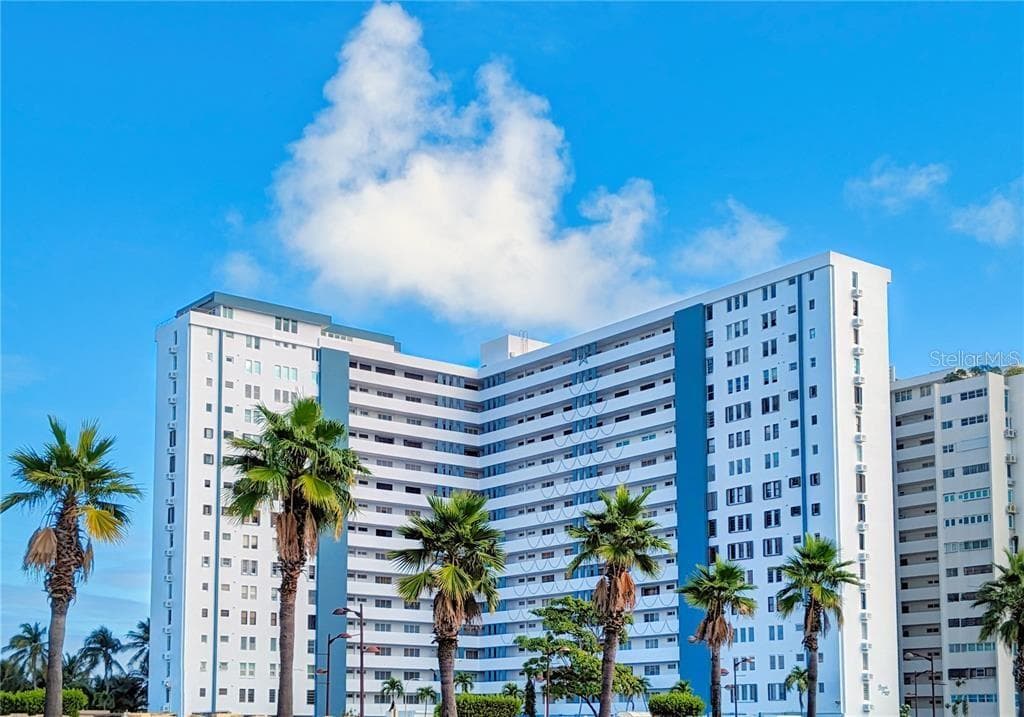 4327 ISLA VERDE AVENUE # PH 1506, CAROLINA, PR 00979 — zdjęcie 2
