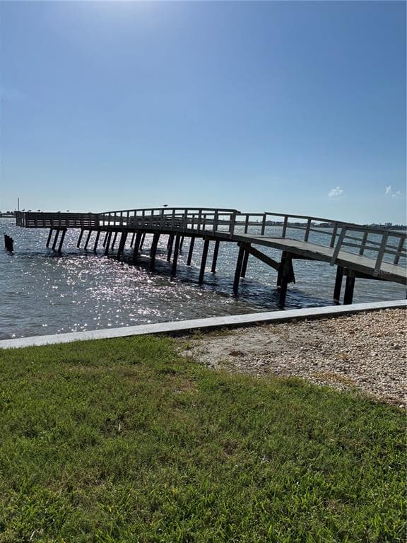 4725 COVE CIRCLE # 104, ST PETERSBURG, FL 33708 — zdjęcie 5