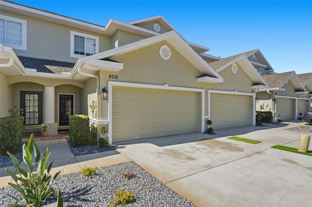 9718 TAYLOR ROSE LANE, SEMINOLE, FL 33777 — zdjęcie 2