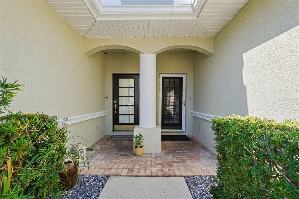 9718 TAYLOR ROSE LANE, SEMINOLE, FL 33777 — zdjęcie 4