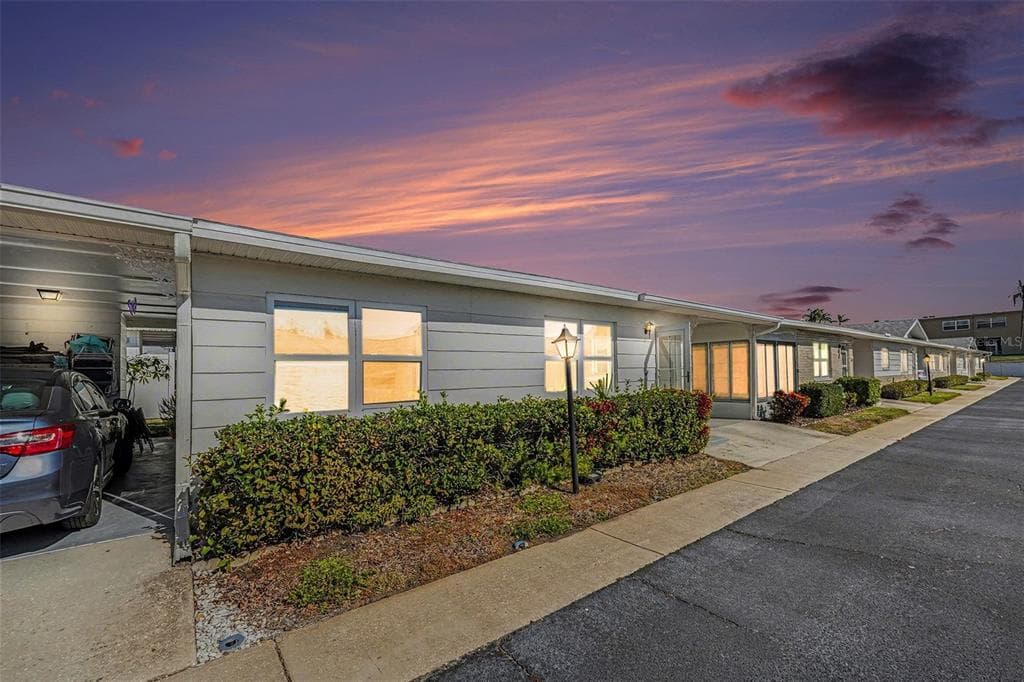 12400 PARK BOULEVARD # 311, SEMINOLE, FL 33772 — zdjęcie 2