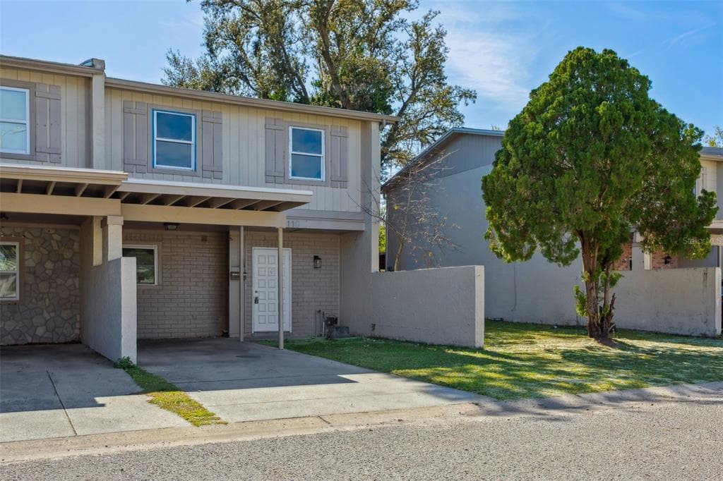 5110 TENNIS COURT CIRCLE # 86, TAMPA, FL 33617