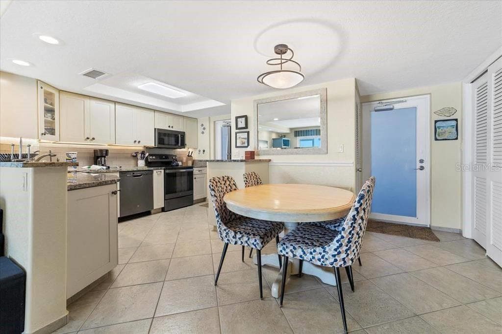 6154 MIDNIGHT PASS ROAD # 102, SARASOTA, FL 34242 — zdjęcie 3