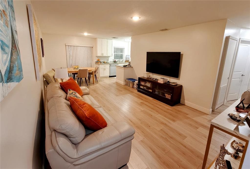49 W MARBRISA WAY, KISSIMMEE, FL 34743 — zdjęcie 5