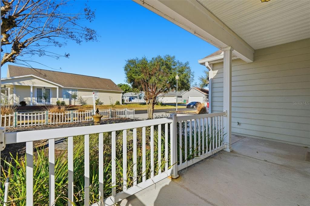37438 PICKETTS MILL AVENUE, ZEPHYRHILLS, FL 33542 — zdjęcie 5