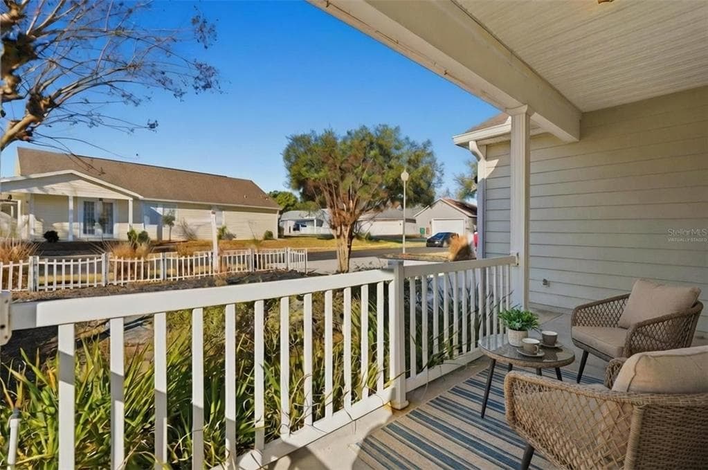 37438 PICKETTS MILL AVENUE, ZEPHYRHILLS, FL 33542 — zdjęcie 4
