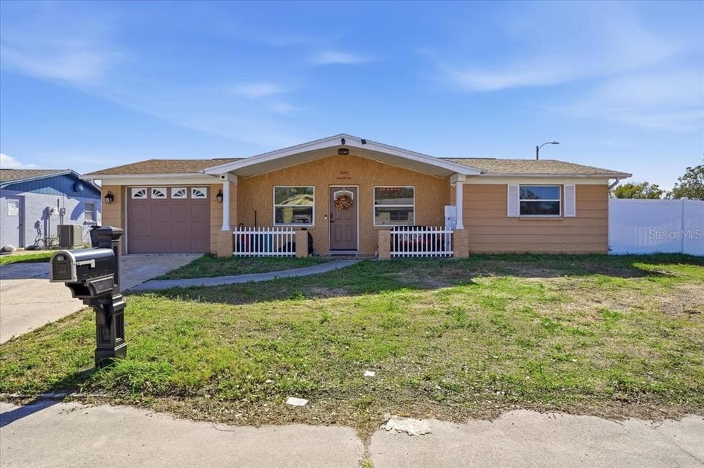 3208 KILBURN ROAD, HOLIDAY, FL 34691