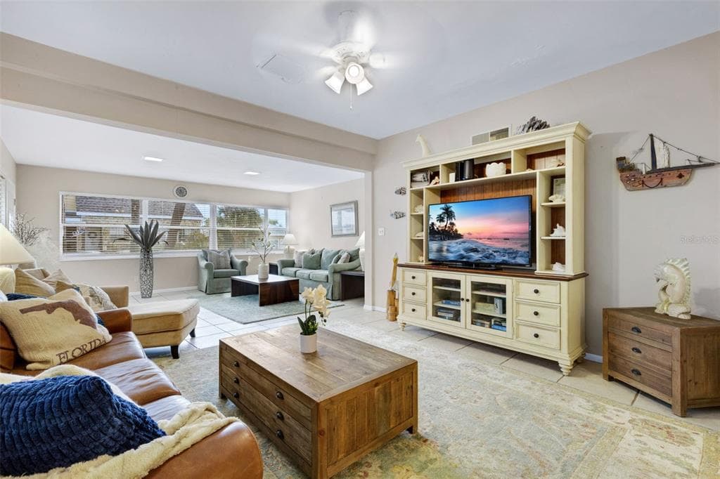 18 HEILWOOD STREET, CLEARWATER, FL 33767 — zdjęcie 4