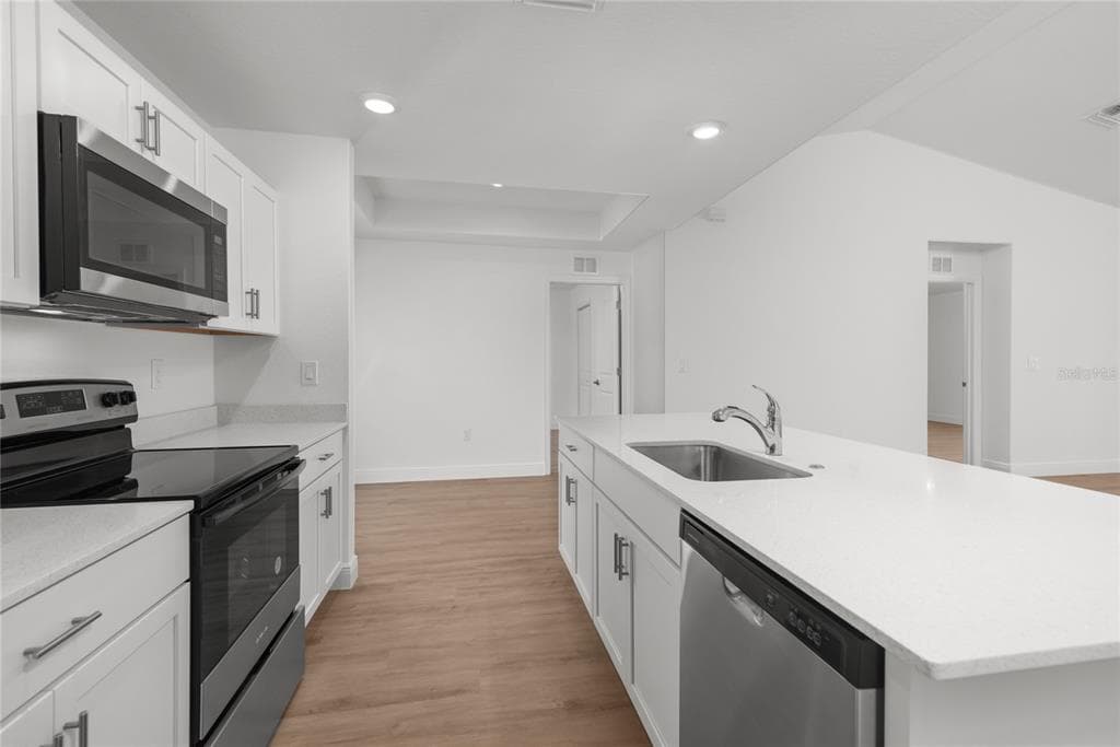 18116 ALEXANDER AVENUE, PORT CHARLOTTE, FL 33954 — zdjęcie 2