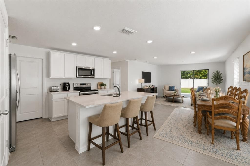 37445 SHARKS EYE LANE, ZEPHYRHILLS, FL 33541 — zdjęcie 4