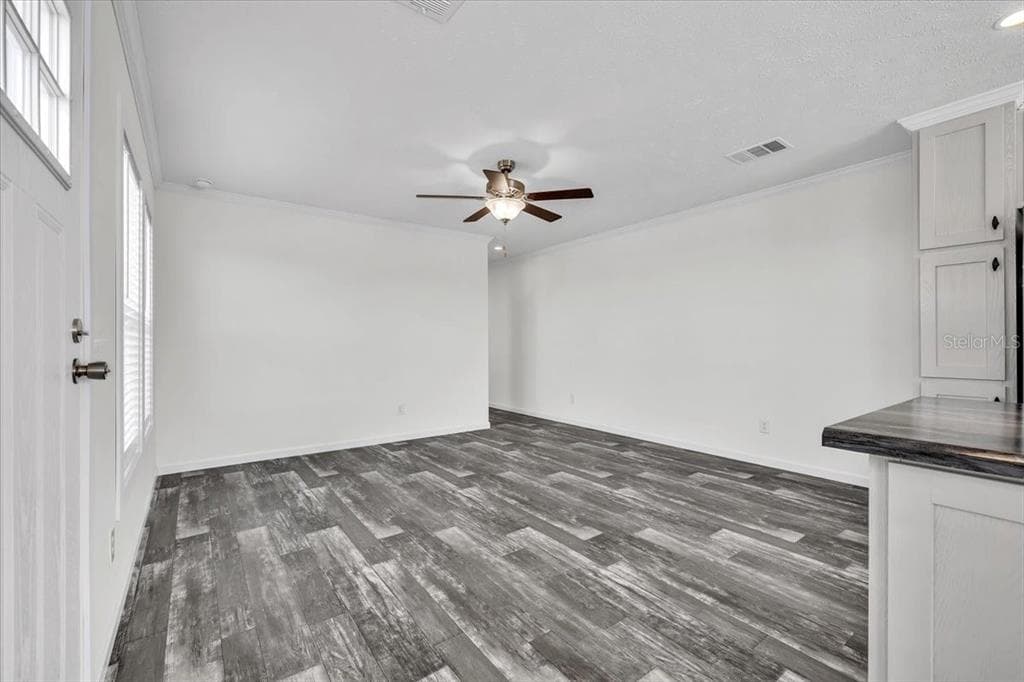3162 MERCURY LANE, NORTH FORT MYERS, FL 33903 — zdjęcie 5