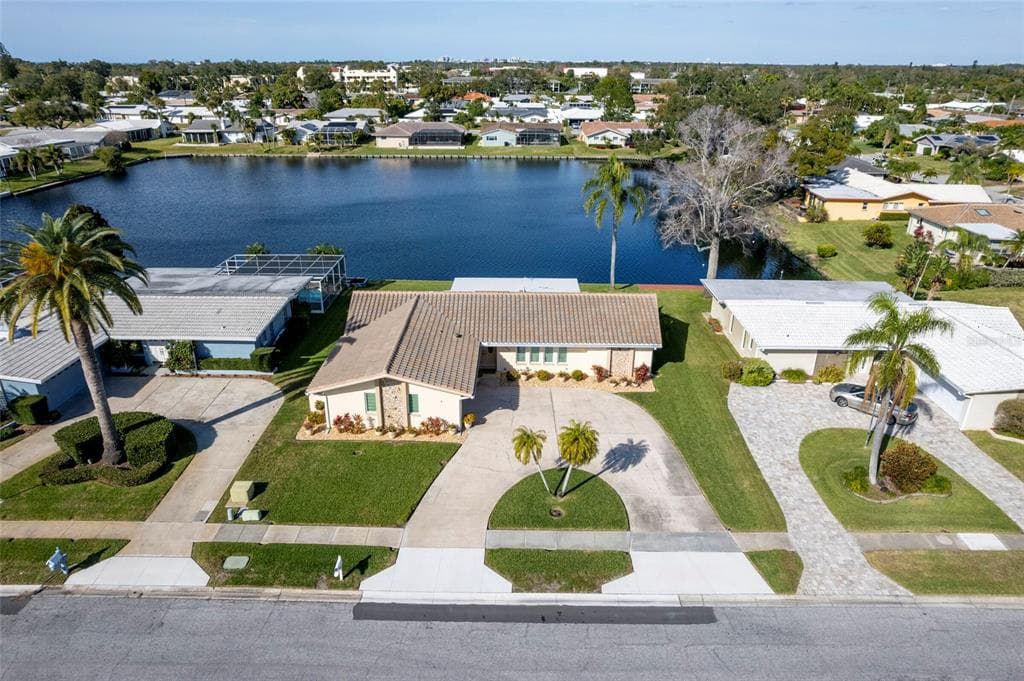 13797 PINECREST DRIVE, LARGO, FL 33774 — zdjęcie 2