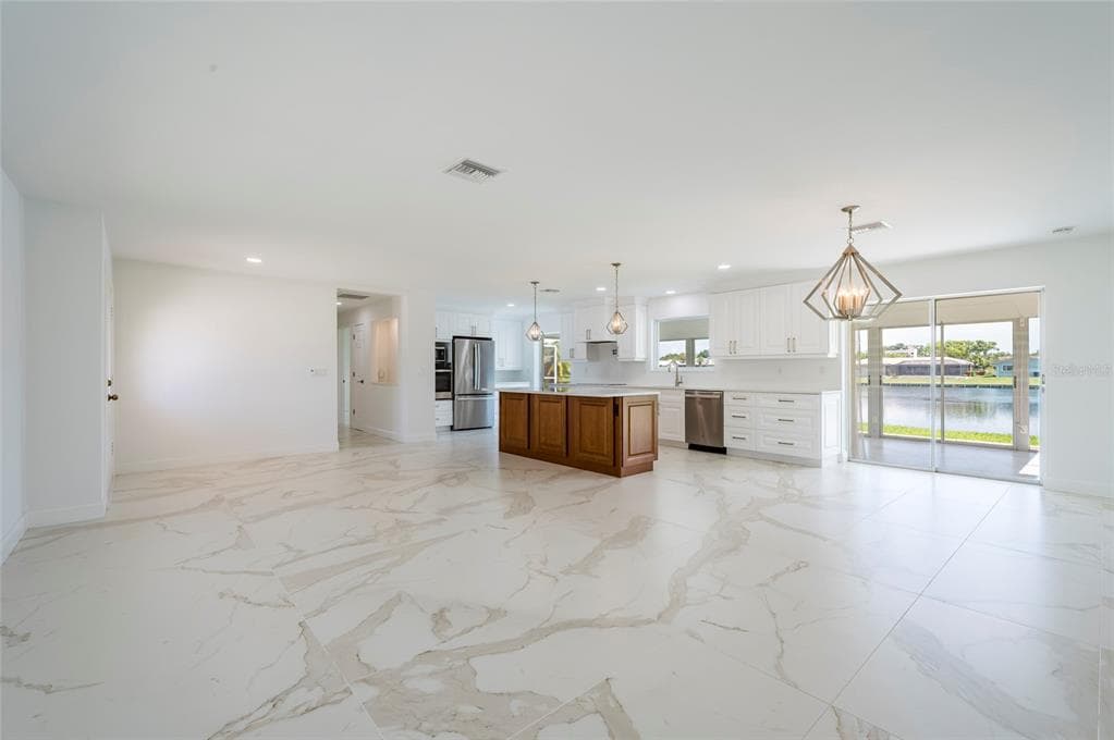 13797 PINECREST DRIVE, LARGO, FL 33774 — zdjęcie 5