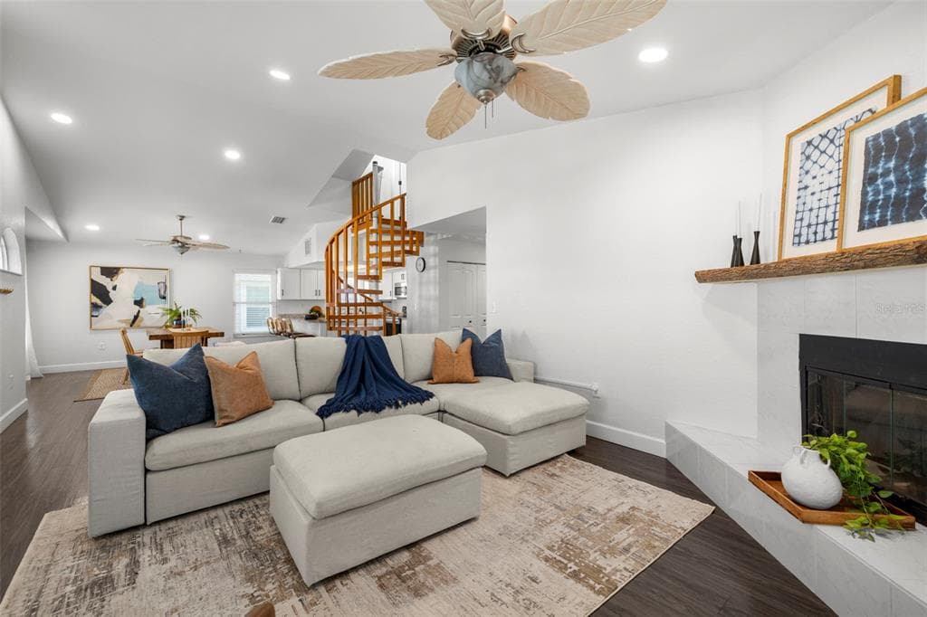 247 126TH AVENUE, TREASURE ISLAND, FL 33706 — zdjęcie 3