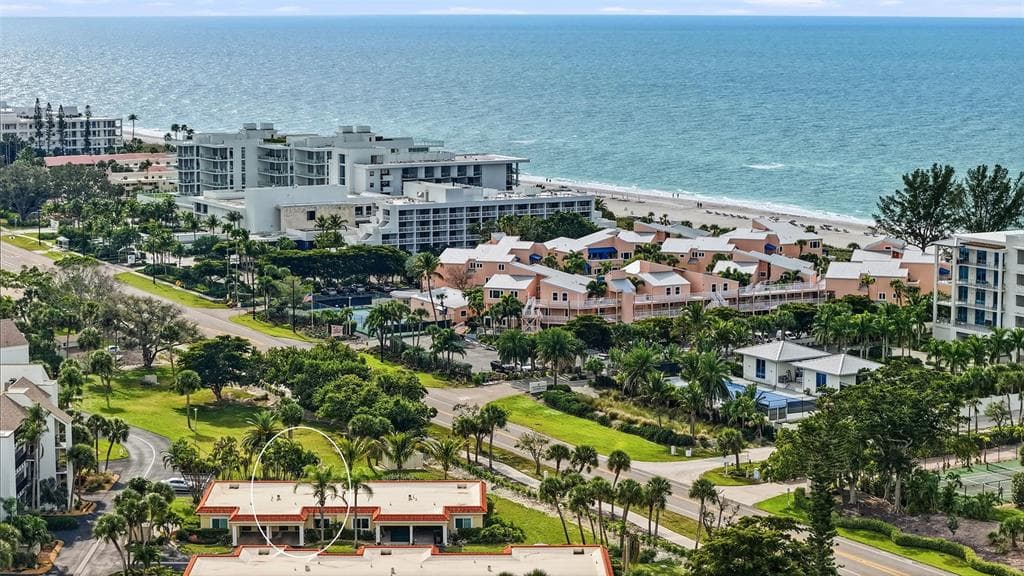 4720 GULF OF MEXICO DRIVE # Villa 2, LONGBOAT KEY, FL 34228