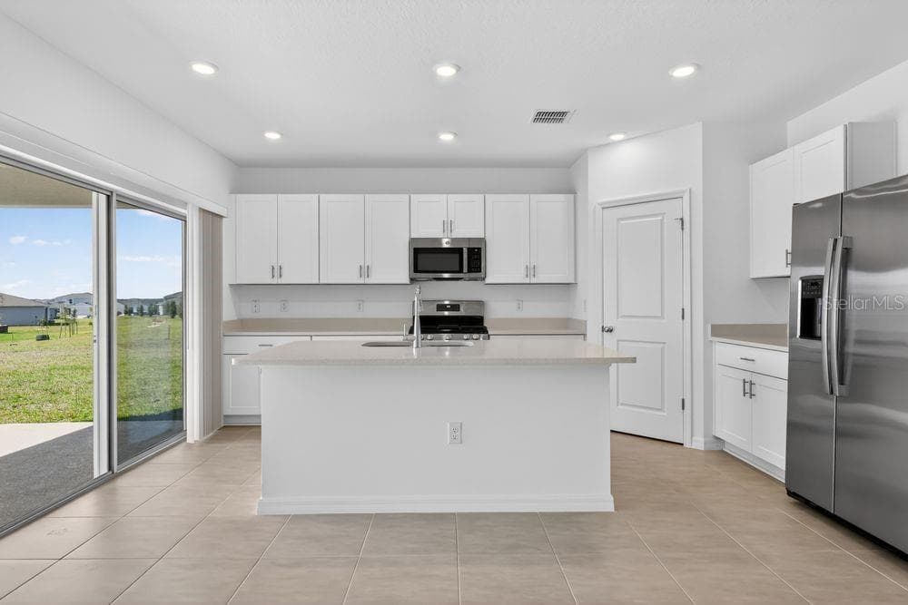 217 STREAMWATER WAY, GROVELAND, FL 34736 — zdjęcie 2