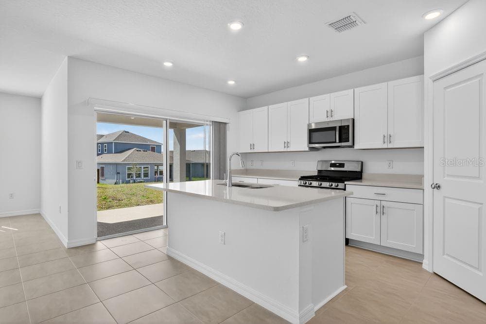 217 STREAMWATER WAY, GROVELAND, FL 34736 — zdjęcie 5