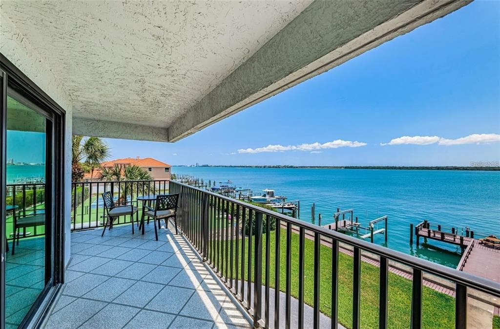240 SAND KEY ESTATES DRIVE # 222, CLEARWATER, FL 33767