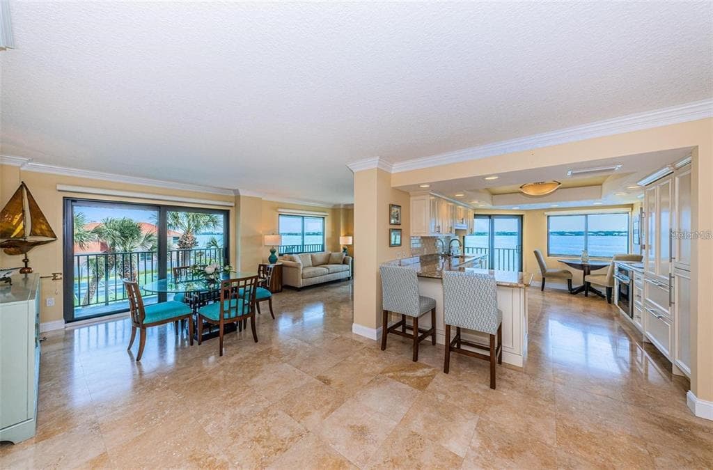 240 SAND KEY ESTATES DRIVE # 222, CLEARWATER, FL 33767 — zdjęcie 4