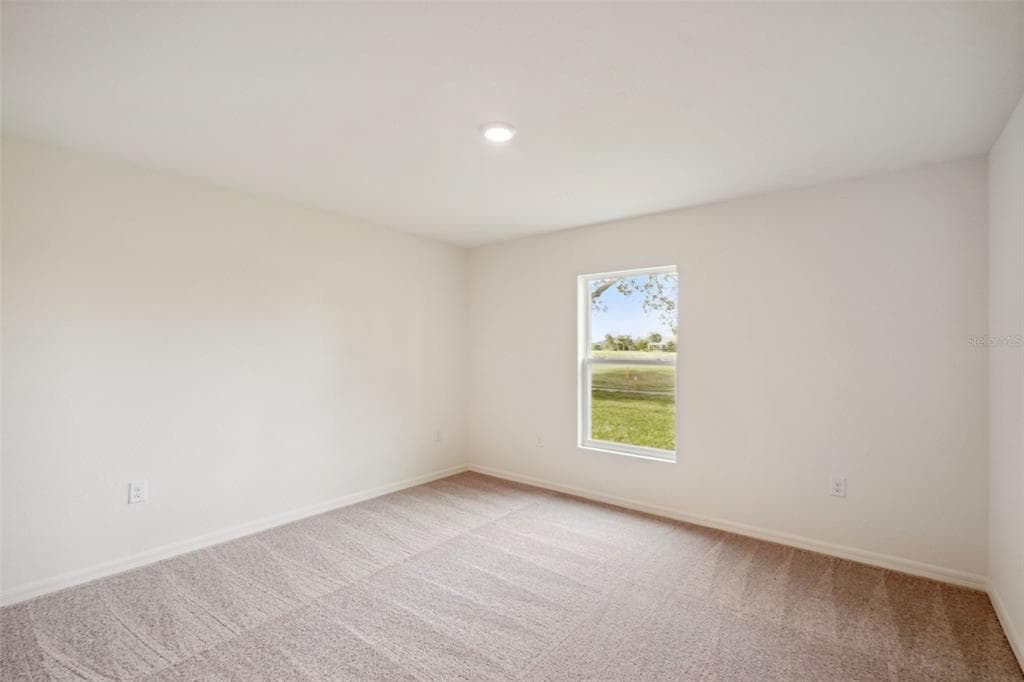 15477 DUSKY SPARROW ROAD, WEEKI WACHEE, FL 34614 — zdjęcie 5