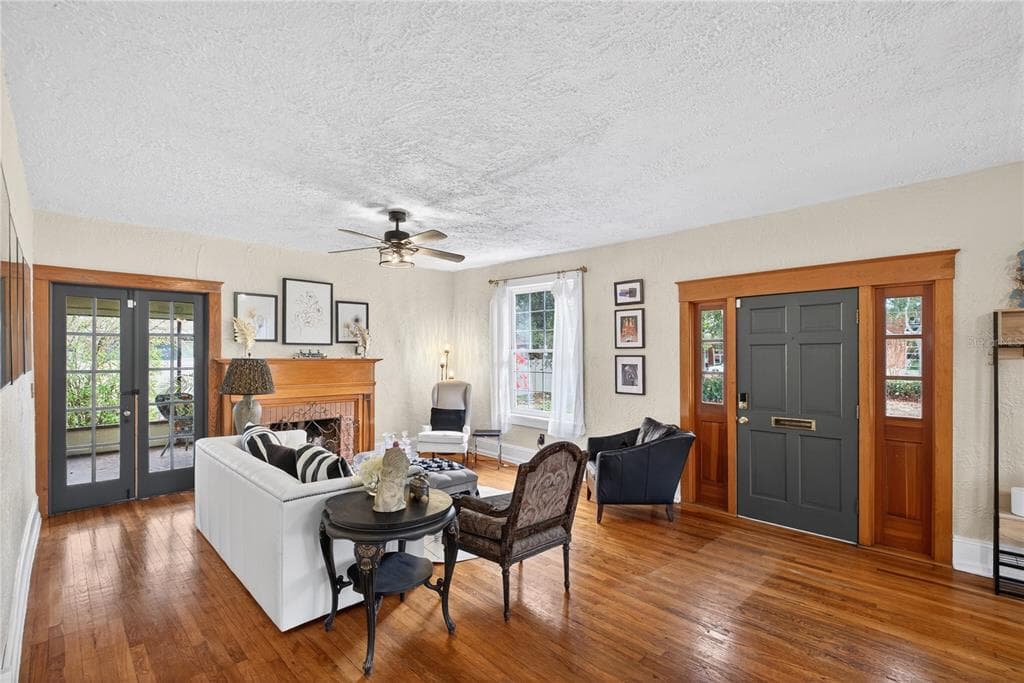 1305 WASHINGTON AVENUE, EUSTIS, FL 32726 — zdjęcie 4