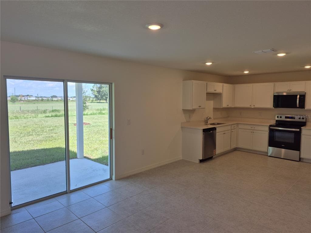 8813 PINE BARK WAY, WILDWOOD, FL 34785 — zdjęcie 3