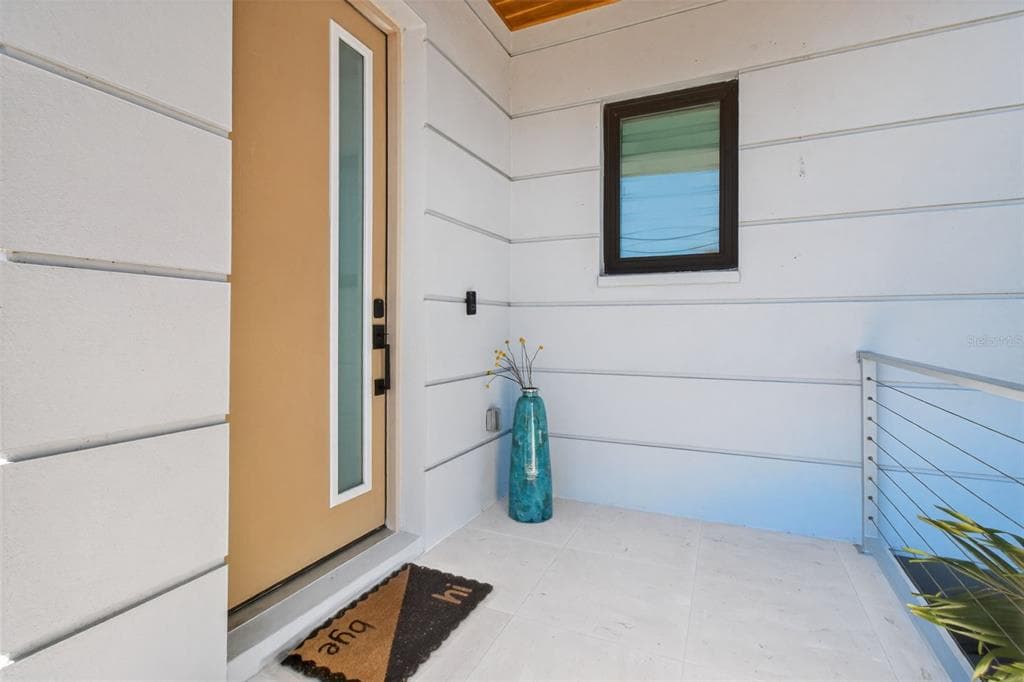 301 79TH STREET S, ST PETERSBURG, FL 33707 — zdjęcie 4