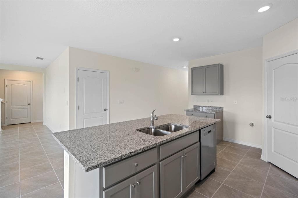 5395 CLOUDBERRY AVENUE, LAKELAND, FL 33811 — zdjęcie 4