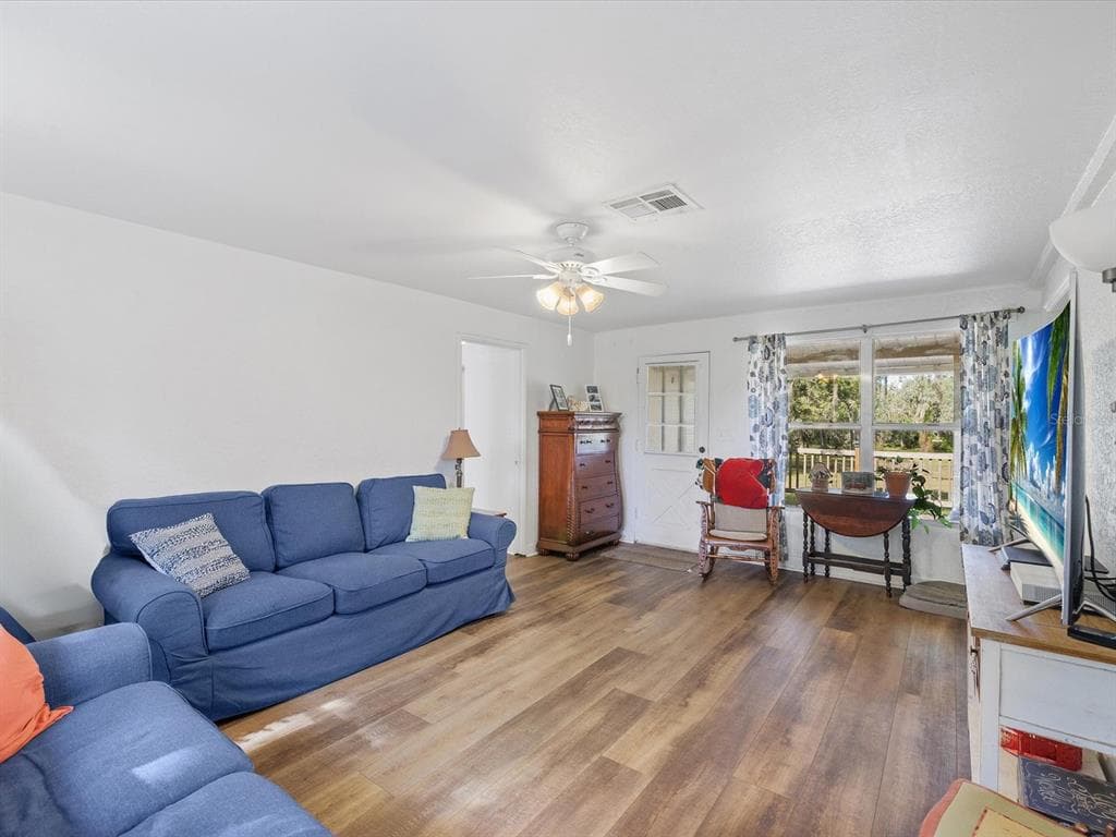 36228 CLINTON AVENUE, DADE CITY, FL 33525 — zdjęcie 5