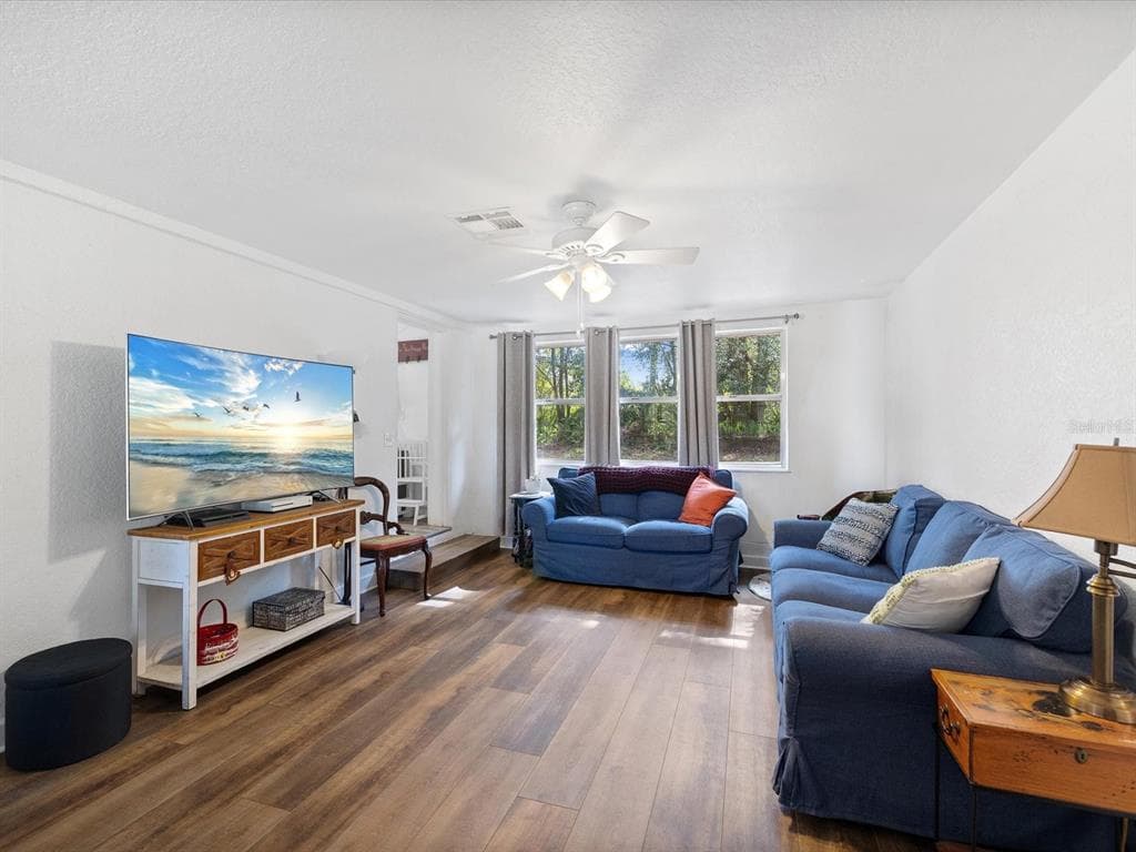 36228 CLINTON AVENUE, DADE CITY, FL 33525 — zdjęcie 4