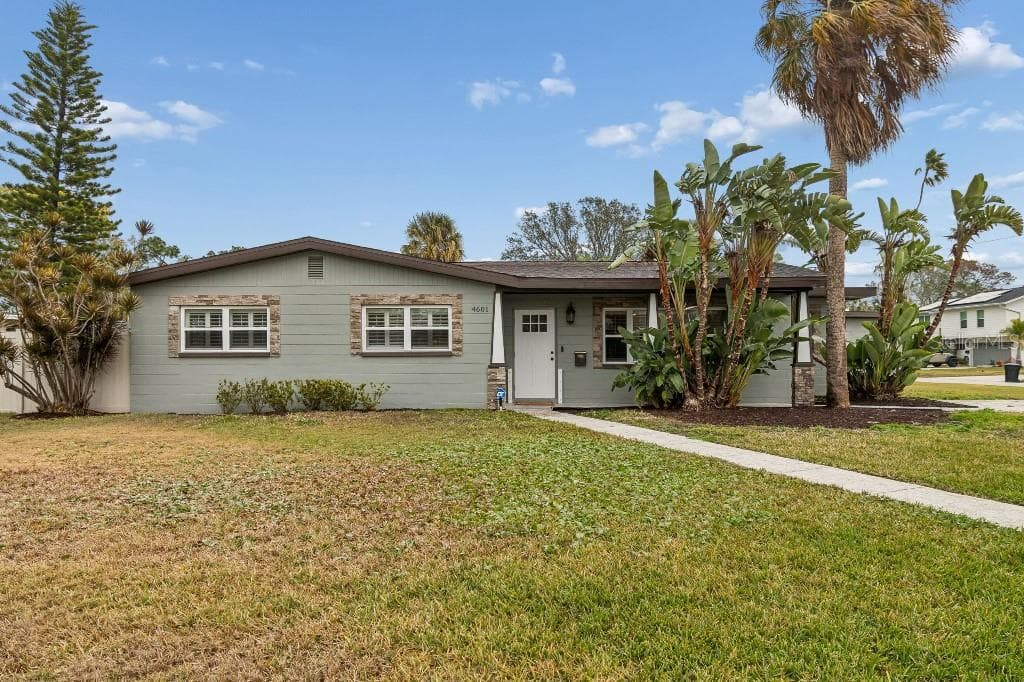 4601 VENETIAN BOULEVARD NE, ST PETERSBURG, FL 33703 — zdjęcie 2