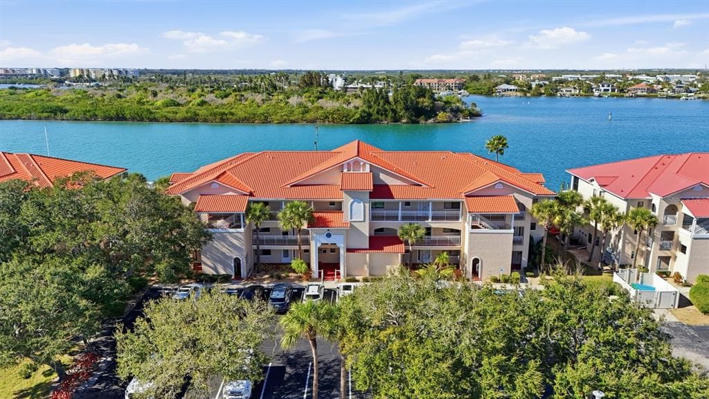 458 BOUCHELLE DRIVE # 203, NEW SMYRNA BEACH, FL 32169
