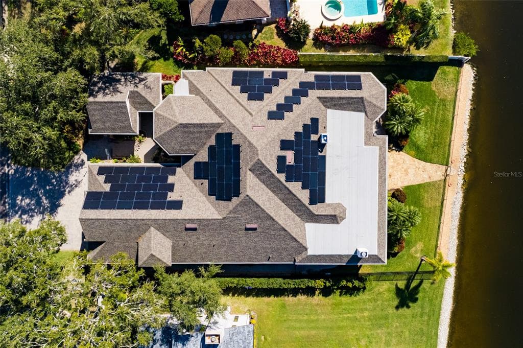 8402 TALLAHASSEE DRIVE NE, ST PETERSBURG, FL 33702 — zdjęcie 3