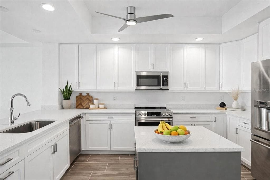 125 ISLAND WAY # 304, CLEARWATER BEACH, FL 33767 — zdjęcie 3